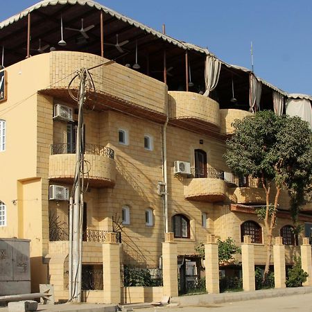 Nile Valley Hotel Луксор Екстер'єр фото