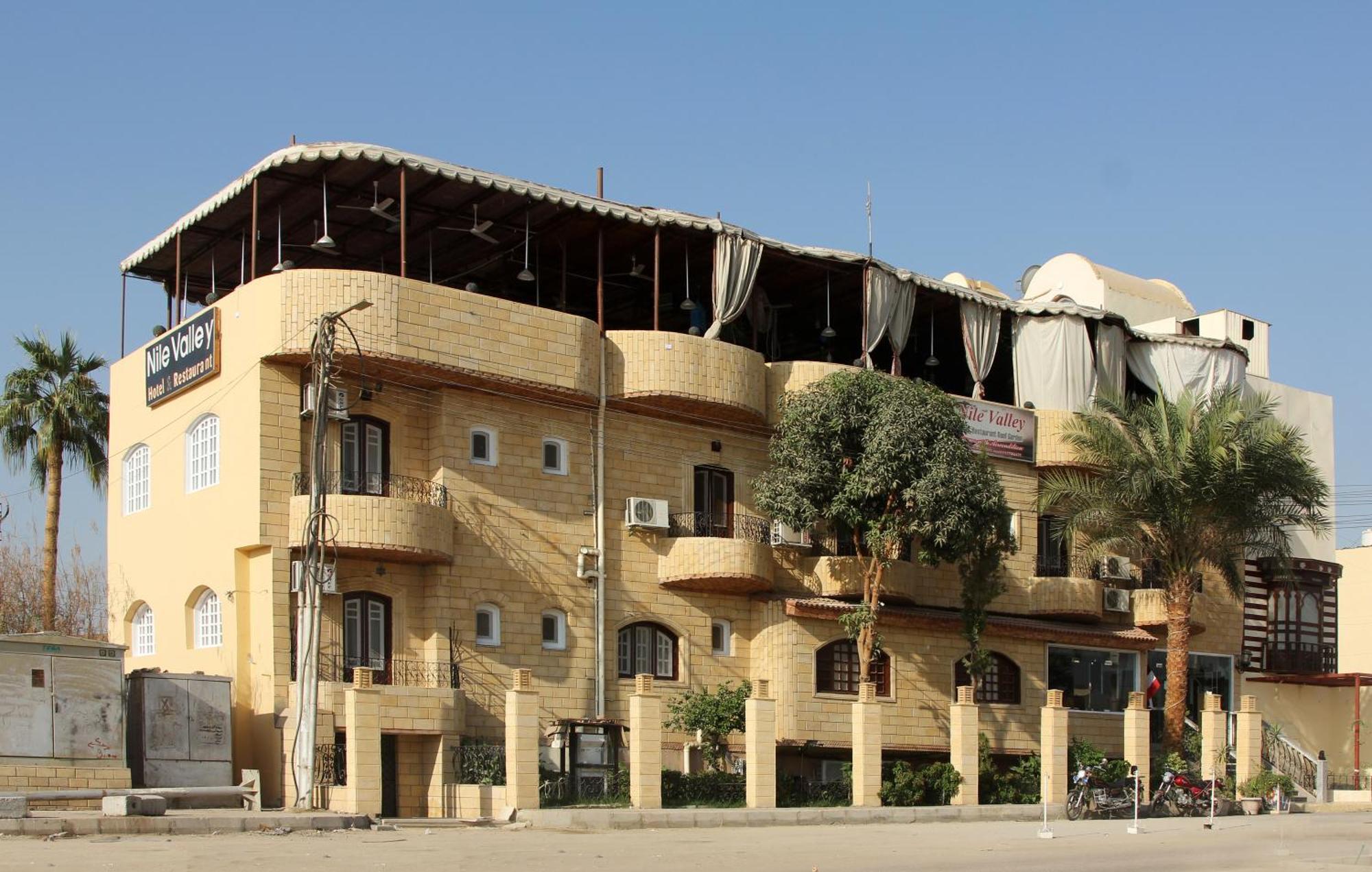 Nile Valley Hotel Луксор Екстер'єр фото