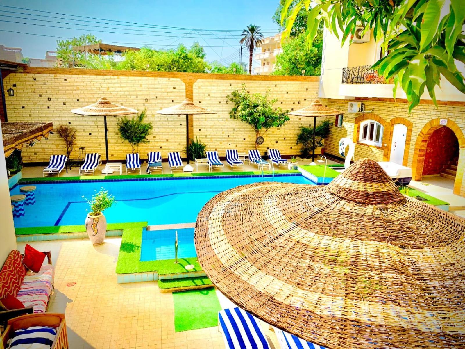 Nile Valley Hotel Луксор Екстер'єр фото