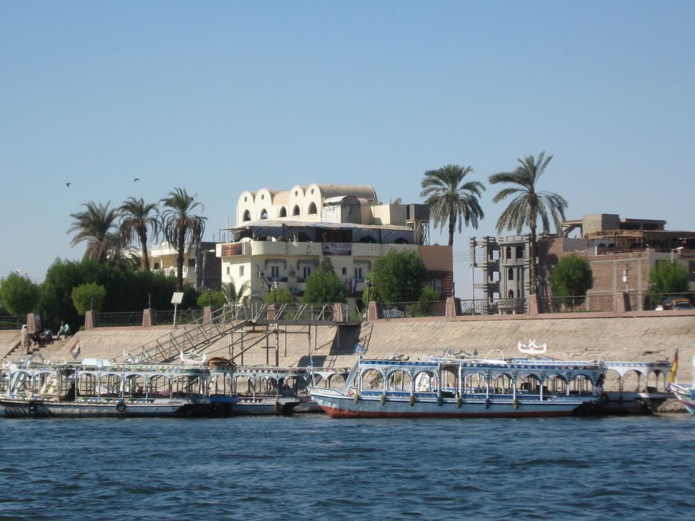 Nile Valley Hotel Луксор Екстер'єр фото