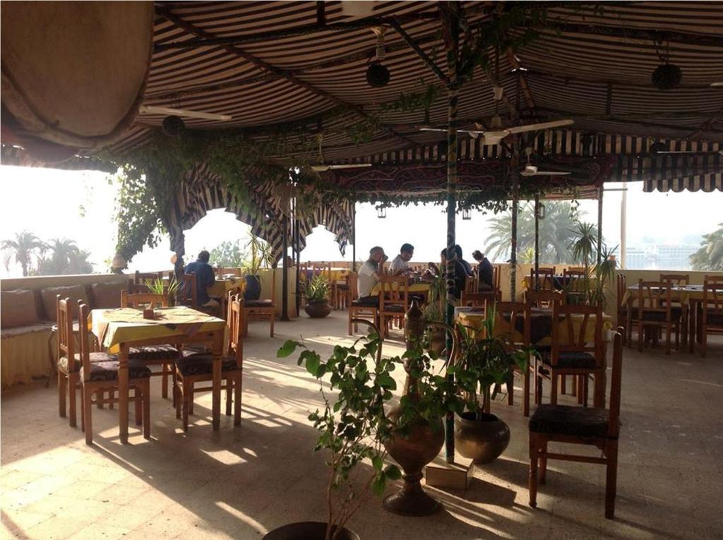 Nile Valley Hotel Луксор Екстер'єр фото